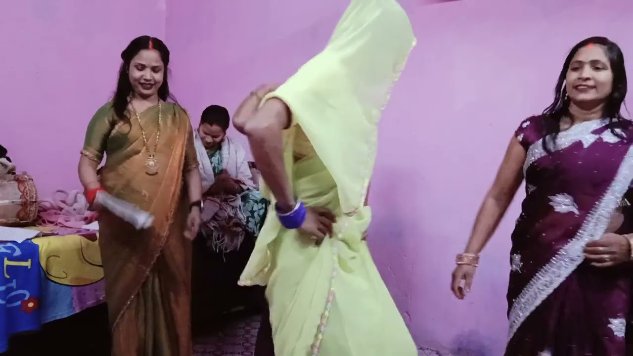 Piya karte Padosan se baat