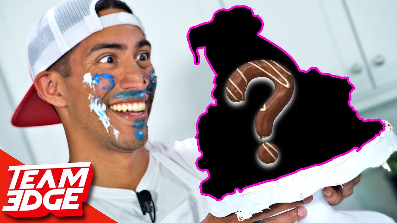 Cake WARS!! | Noobz Try Cake Decorating 🎂