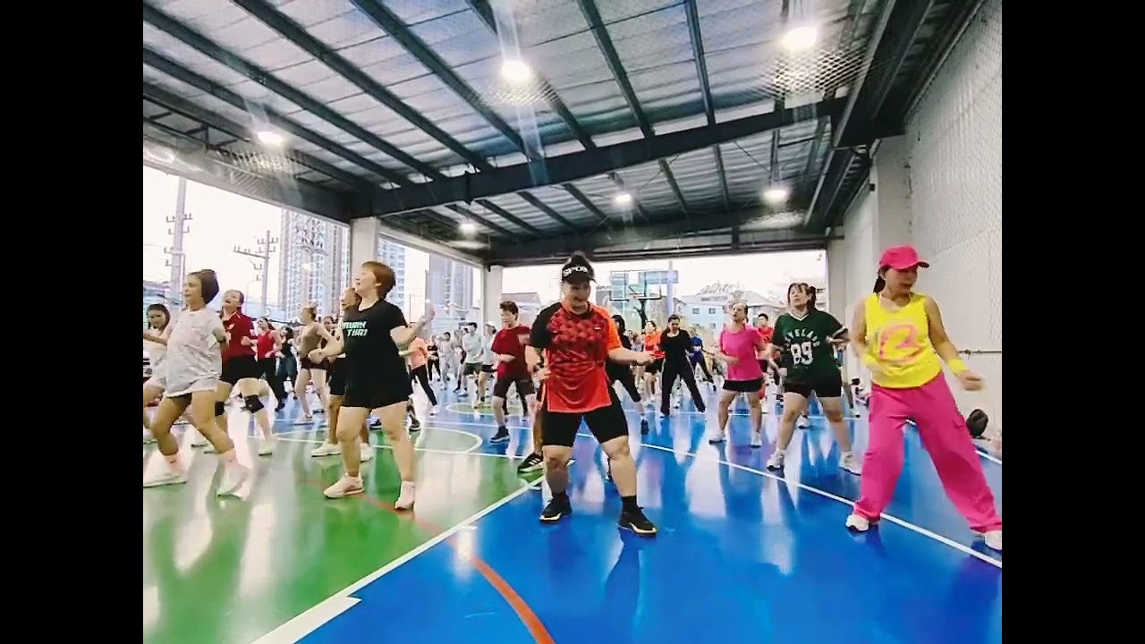Zumba Decathlon Chiangmai Thailand 😍