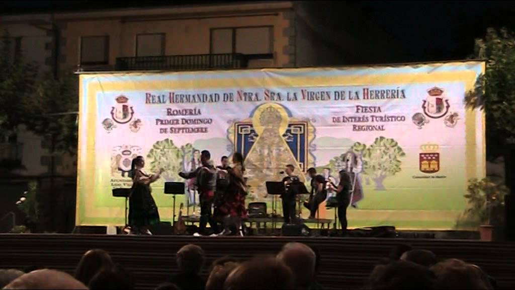 Charrada de Peñaranda. Romería 2015.- Rompiendo El Baile