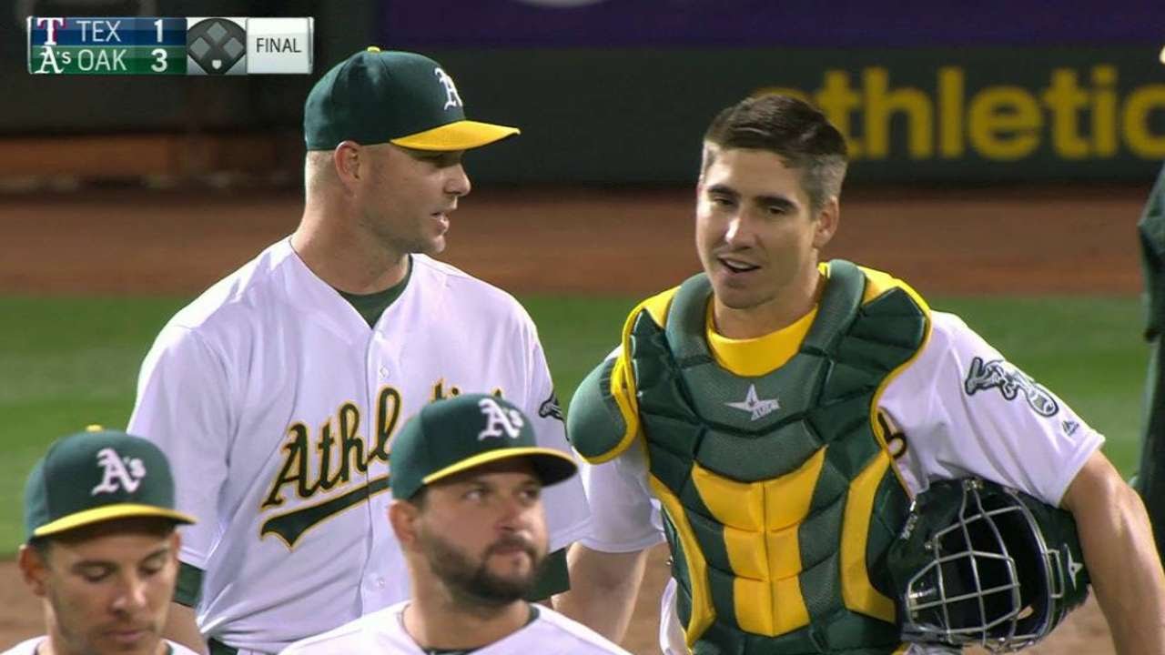 TEX@OAK: Madson strikes out Rua to secure the win