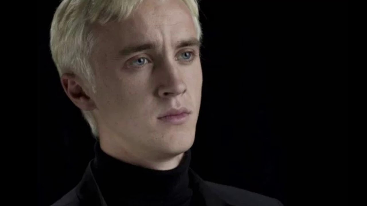 POV: you fell asleep on Draco Malfoy’s chest in the Slytherin common room (no  humming)
