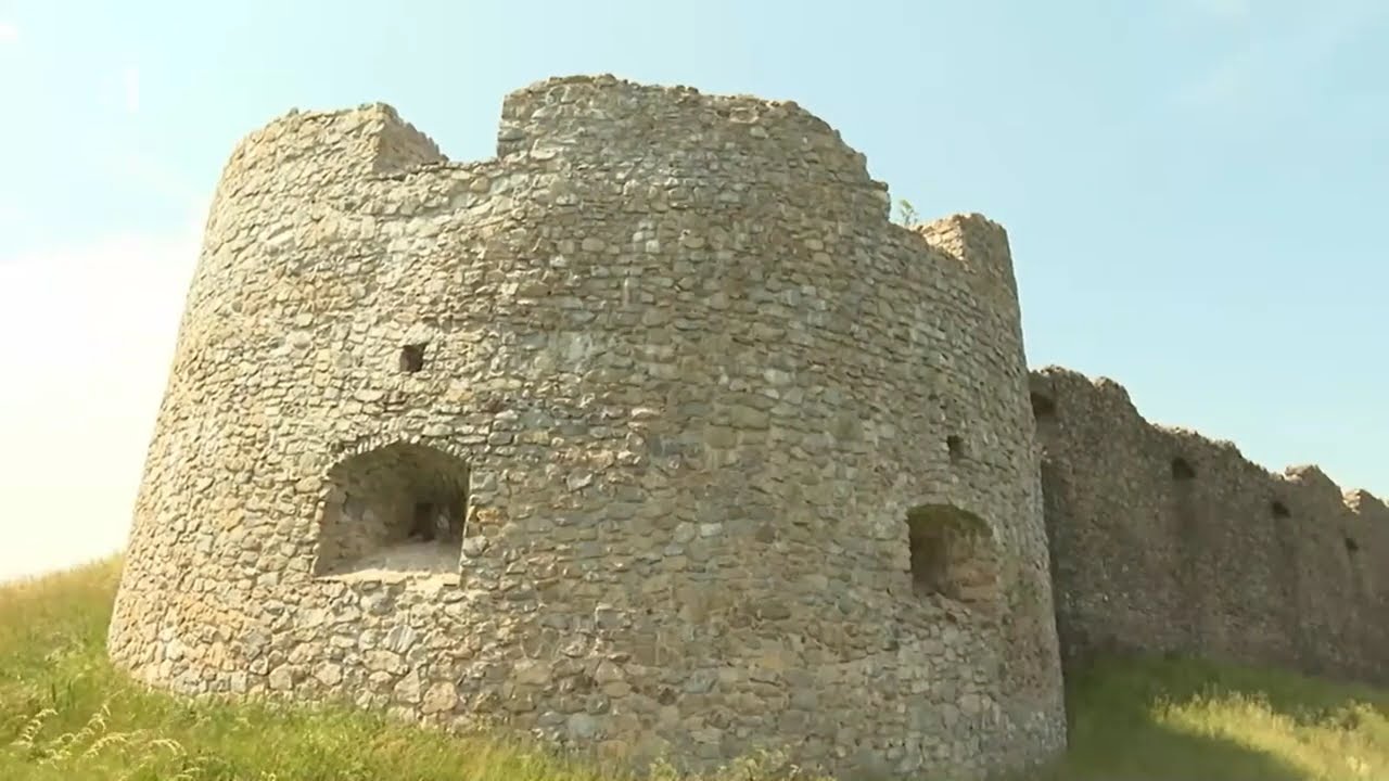 hrad, Branč 2024
