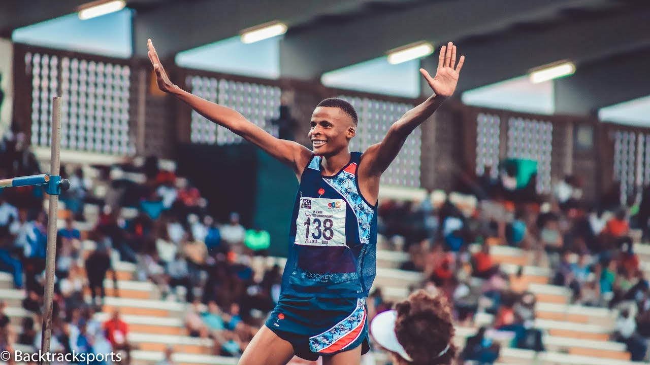2.23m jump for Moleya to hold off Poole for High Jump crown