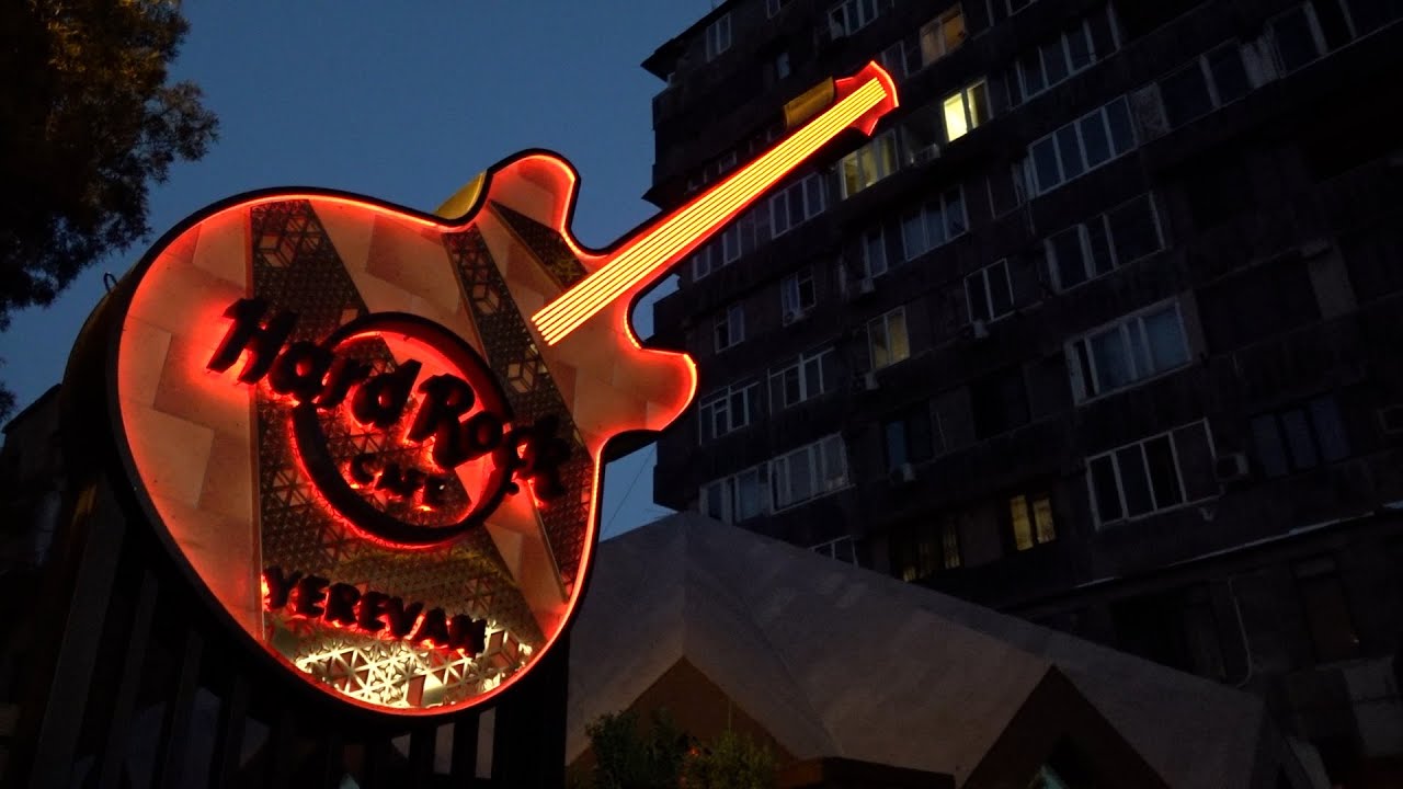 Hard Rock Cafe Yerevan` նոր ու ինքնատիպ վայր Երեւանի սրտում