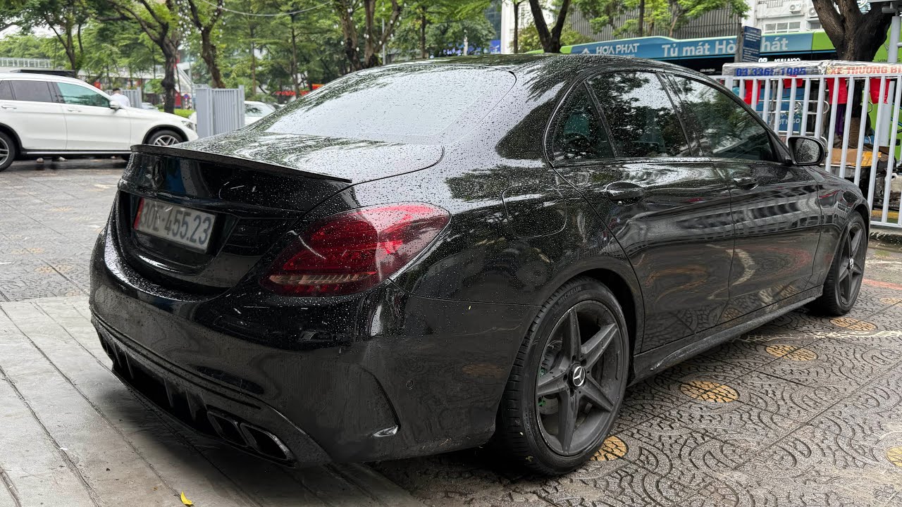 Quá hiếm! Mercedes C200 2016 chạy 5,4 vạn km cực mới. Giữ gìn và nâng cấp đáng giá