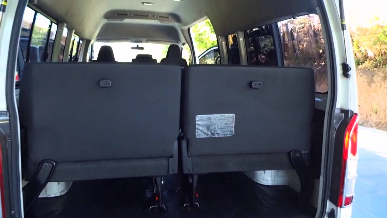 TOYOTA HIACE 2011 MANUAL 16 PASAJEROS FULL