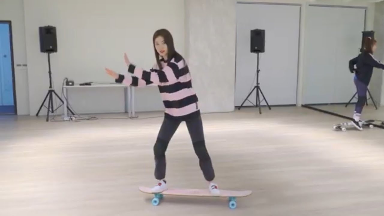 weeekly funny moments coz urin skateboard wiro