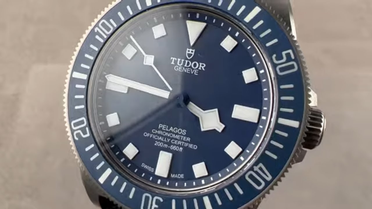 Tudor Pelagos FXD M.N.22 - 25707B/22-0001 - Blue Dial Dive Watch Hands-On Review
