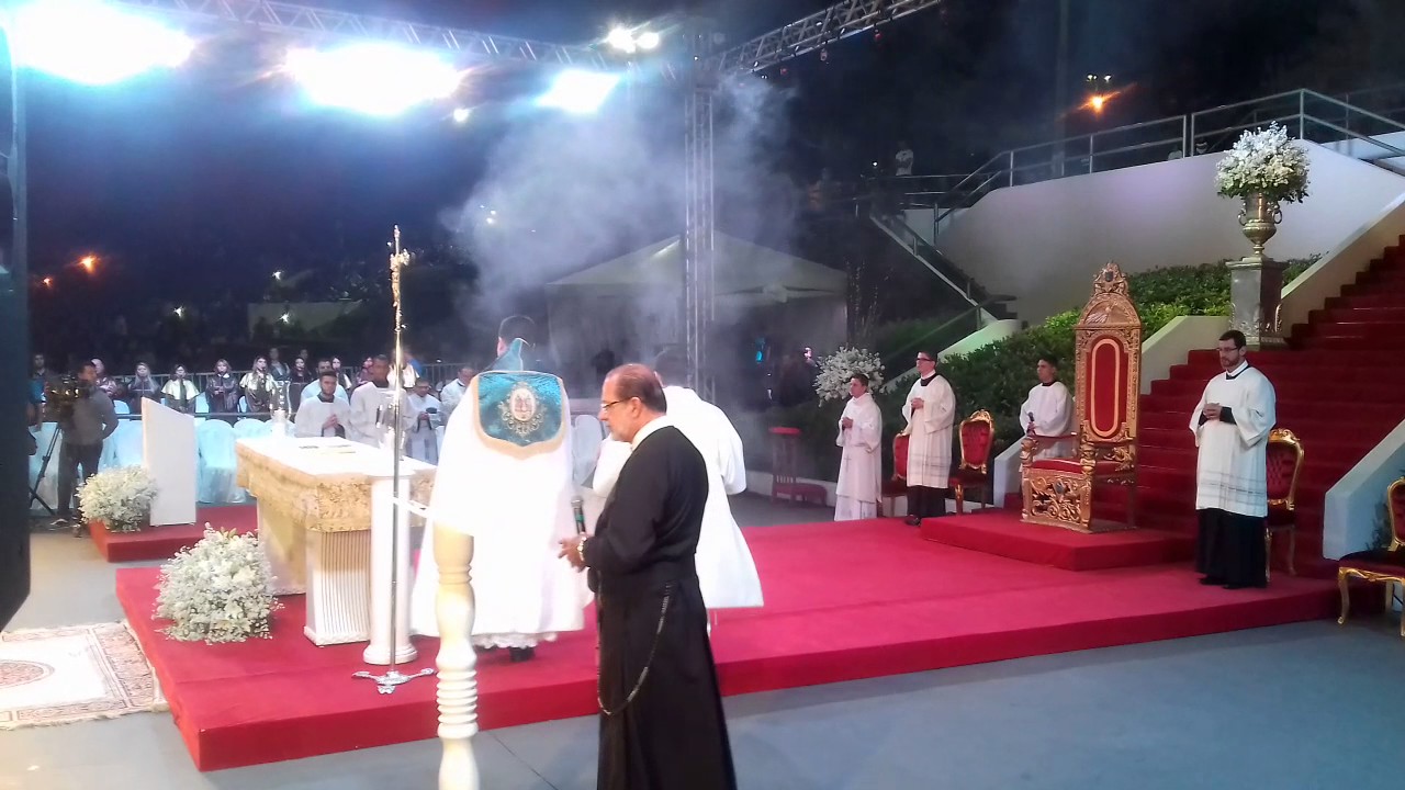 Novena Solene - Somos povo de Deus caminhando ● Romaria do Divino Pai Eterno 2017