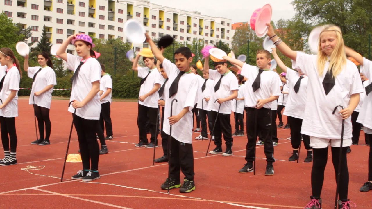 Charlie Chaplin Style  (Charlie Chaplin Grundschule Berlin)