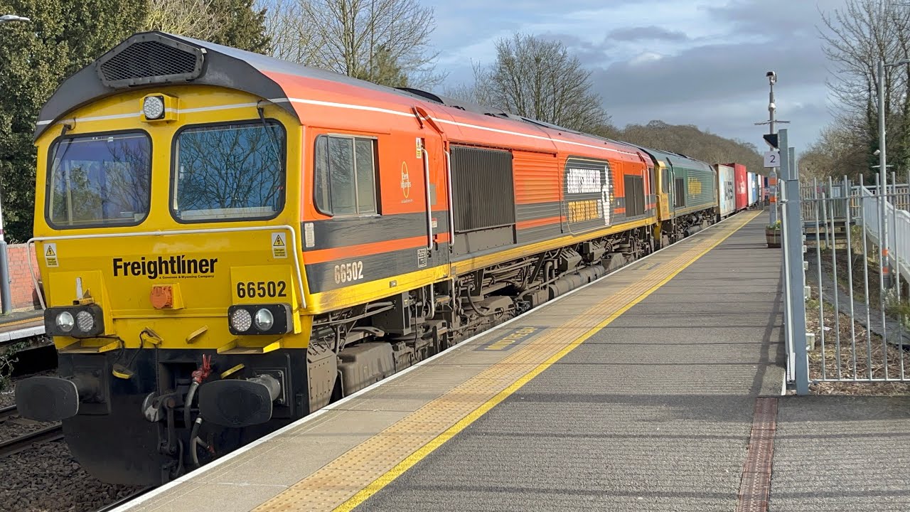 Orange 🍊 double header 66502 & 66531 4E24 with 46 containers 14;52 25L Lea Road 3/3/2026