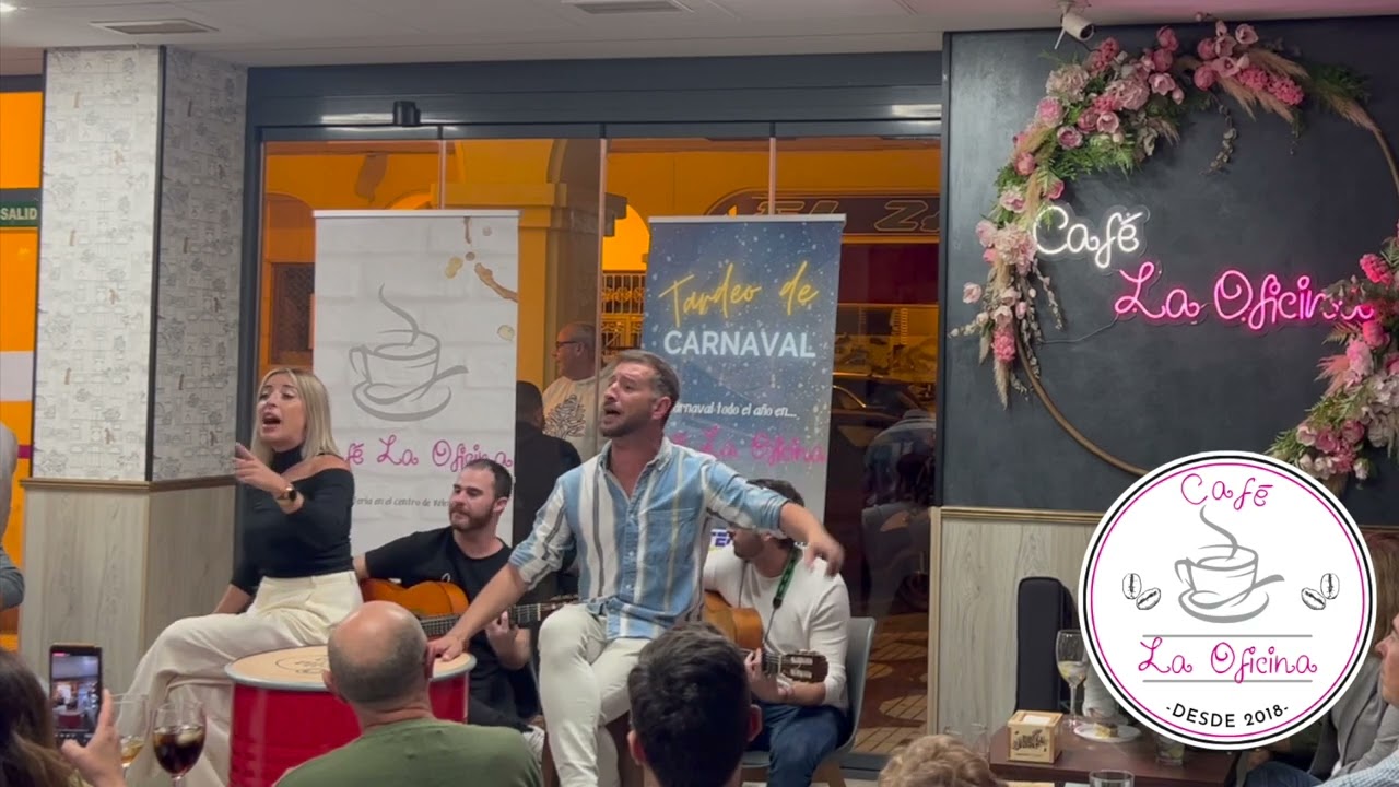 CHEMA DE DUEÑAS Y JESSI  PRESENTACIÓN LA BOQUITA PRESTA  Café La Oficina 