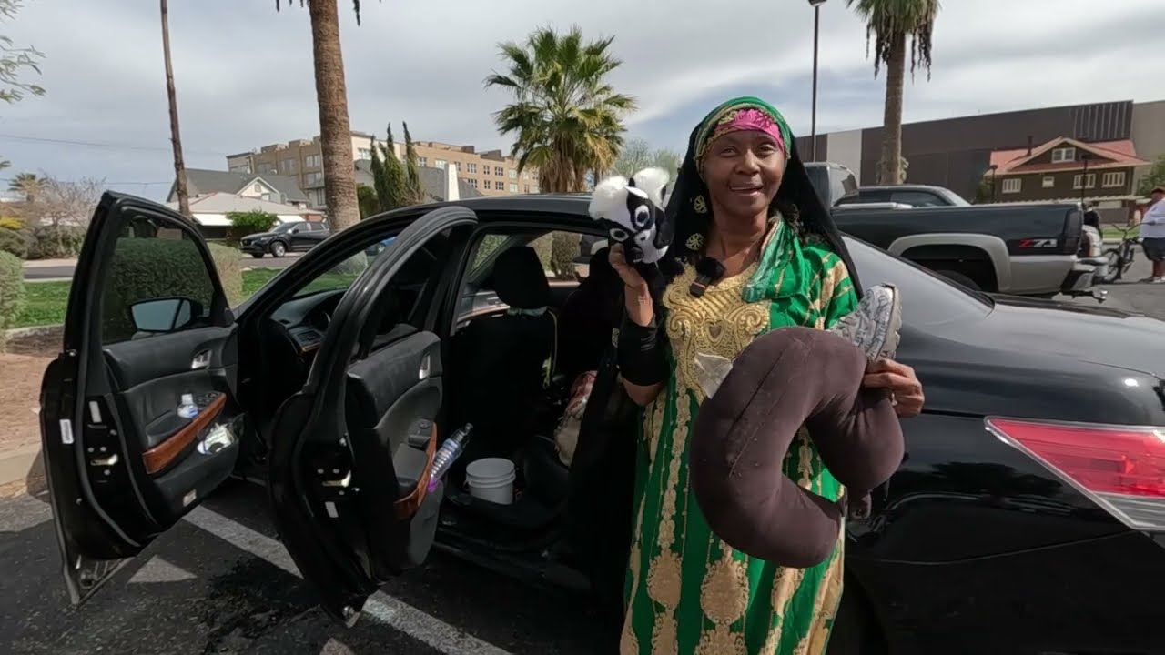 More Of America's Seniors Retire To Live In Their Cars