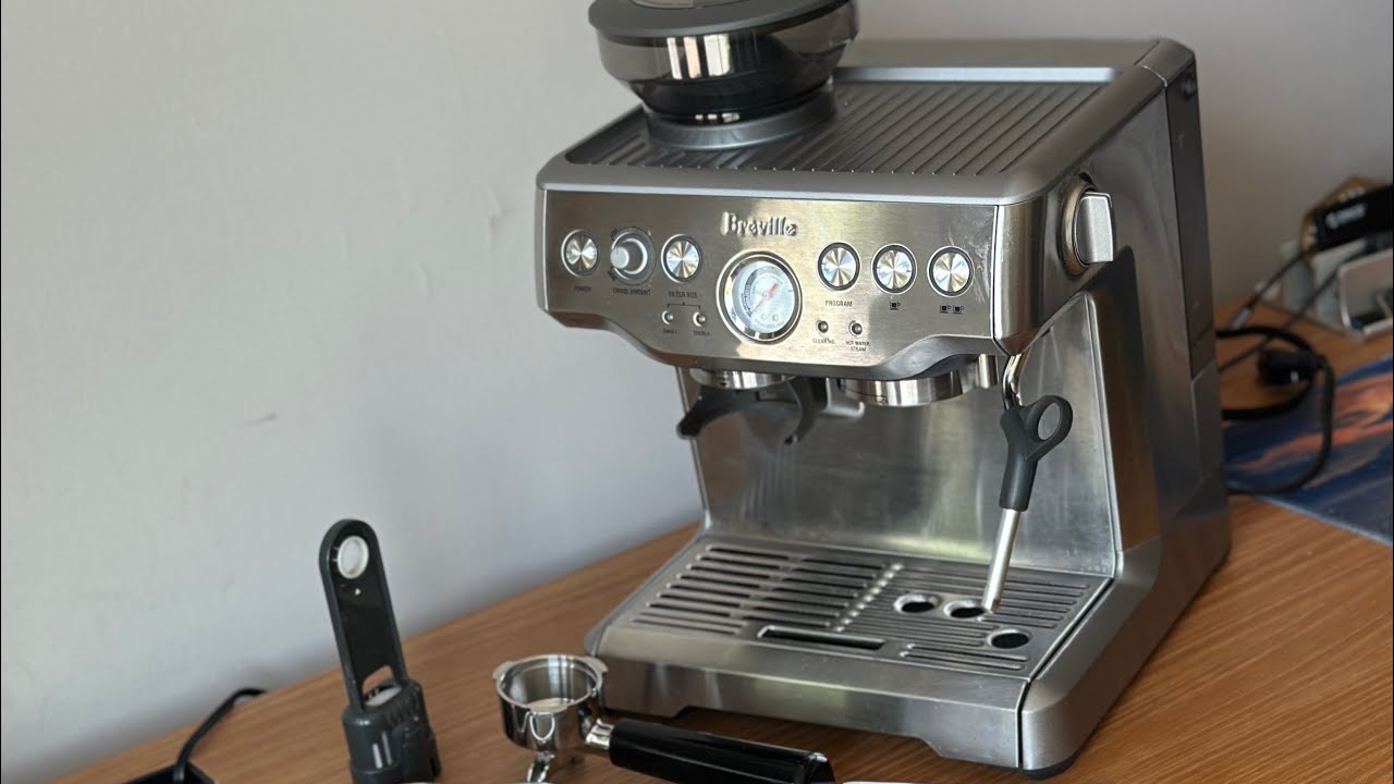 Excellent Breville BES870XL the Barista Express Espresso Machine - Brushed Stainless Steel bundle