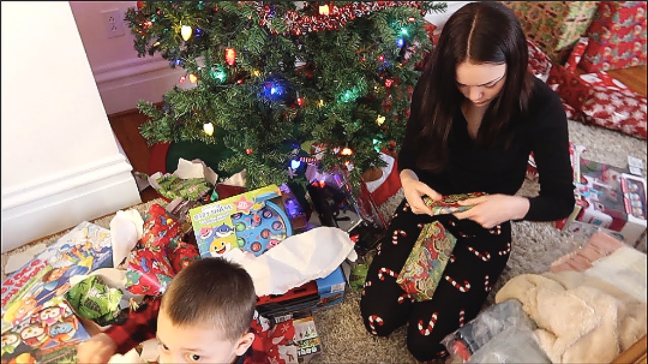 CHRISTMAS Morning OPENING PRESENTS! 2019 | Mommyof3xo Christmas Special
