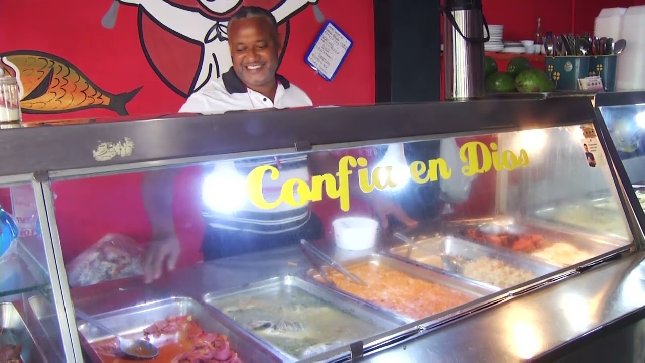 Alza y escasez del pollo golpean a pequeños restaurantes
