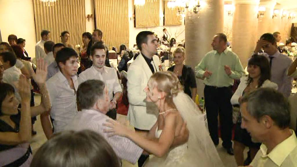 NUNTA ZALAU DJ MARIUS SALAJEAN POPASUL ROMANILOR 2011.mpg
