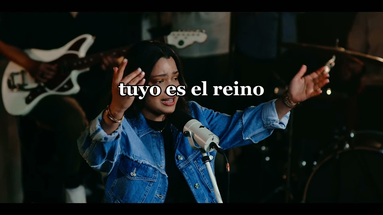 tuyo es el Reino &¿Quien podrá?( versión acústica ) - averly Morillo ( video lyrics )