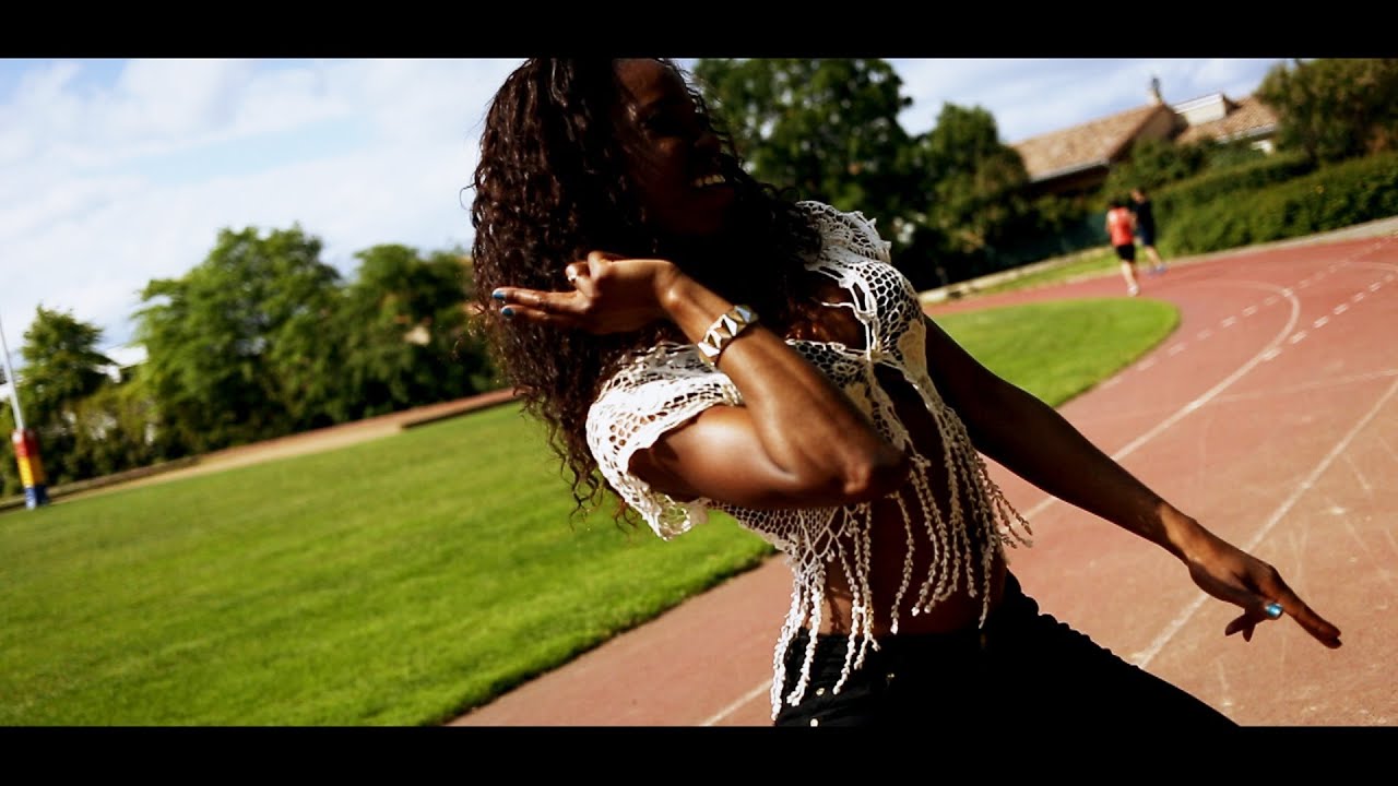 Vlg Rocki - Dé Lè Mêm - June 2014 | CLIP OFFICIEL ATILA MOVIE