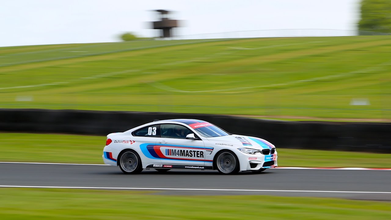 BMW M4 Flat out on track - BMW M Driving Experience 2017