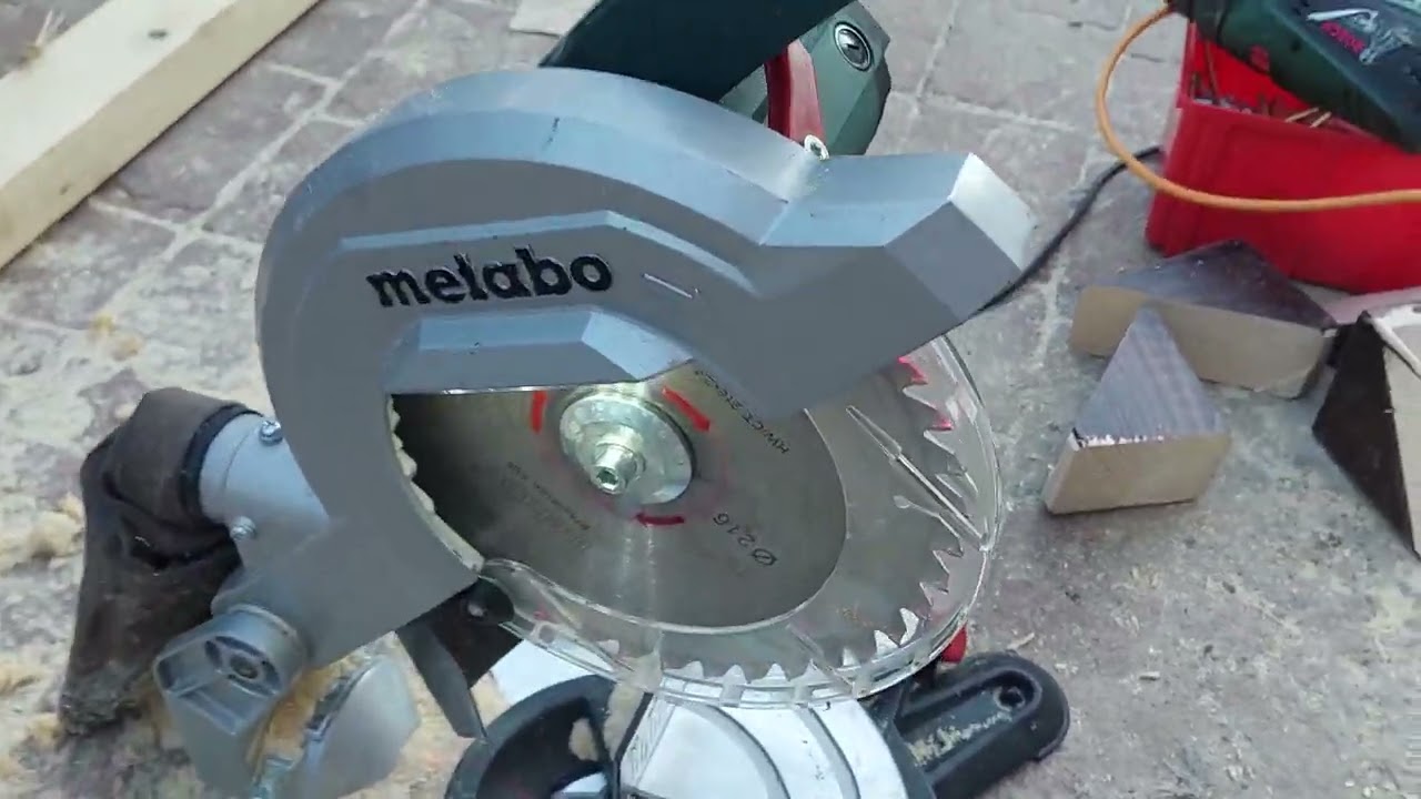 Fierastrau circular stationar Metabo KS 216 M 1350W &Oslash;216 mm
