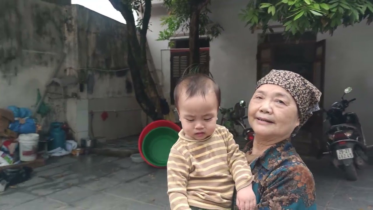 Tết Bính ngọ 2026 cùng Gia đình gói bánh trưng cùng em Tít