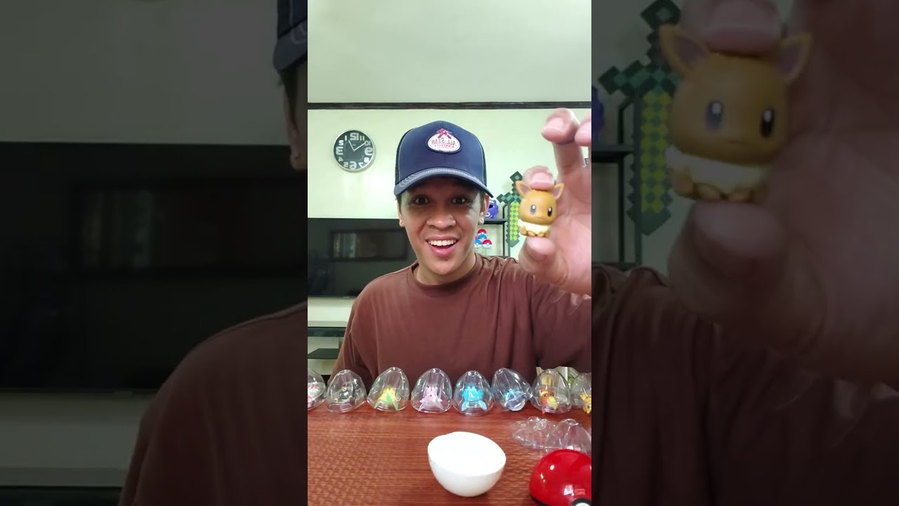 Распаковка покемонов от Funism!