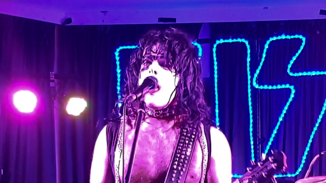 KISS THISS - Shandi live at Altona Sports Club 15/2/20