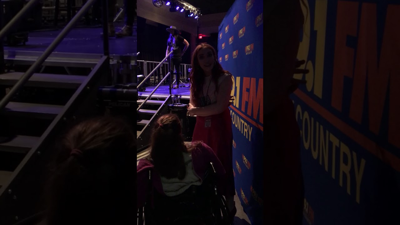 Katy Bowersox Meeting Caylee Hammack - 1-15-20