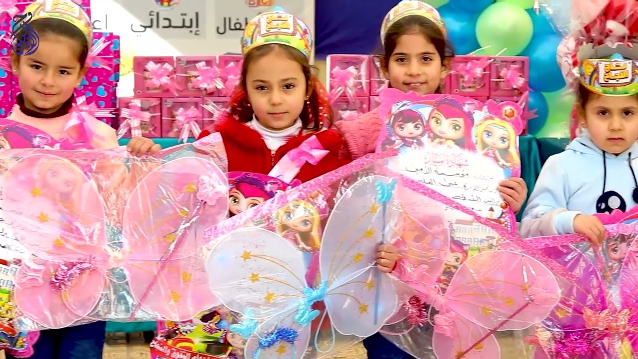 حملنا معالي طموحنا وسرنا درباً مشرقاً ، فزاحمنا النجوم في نجاحنا .