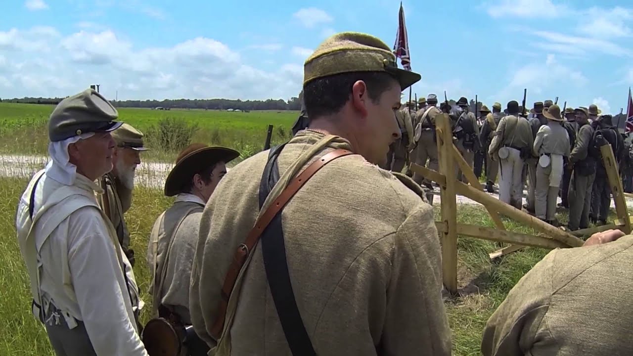 Pickett's Charge. BGA 150th Gettysburg Reenactment, June 30th, 2013.