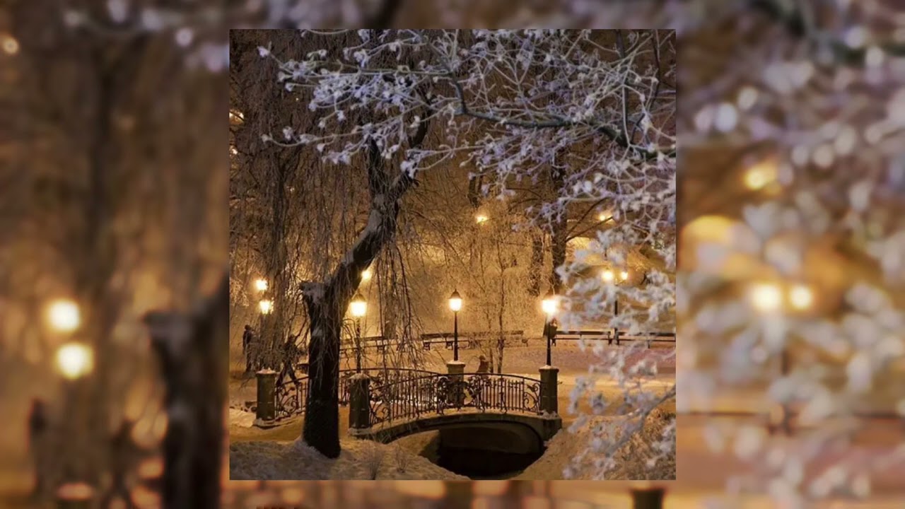 Underneath the Christmas Tree (sped up+pitched) - Kelly Clarkson