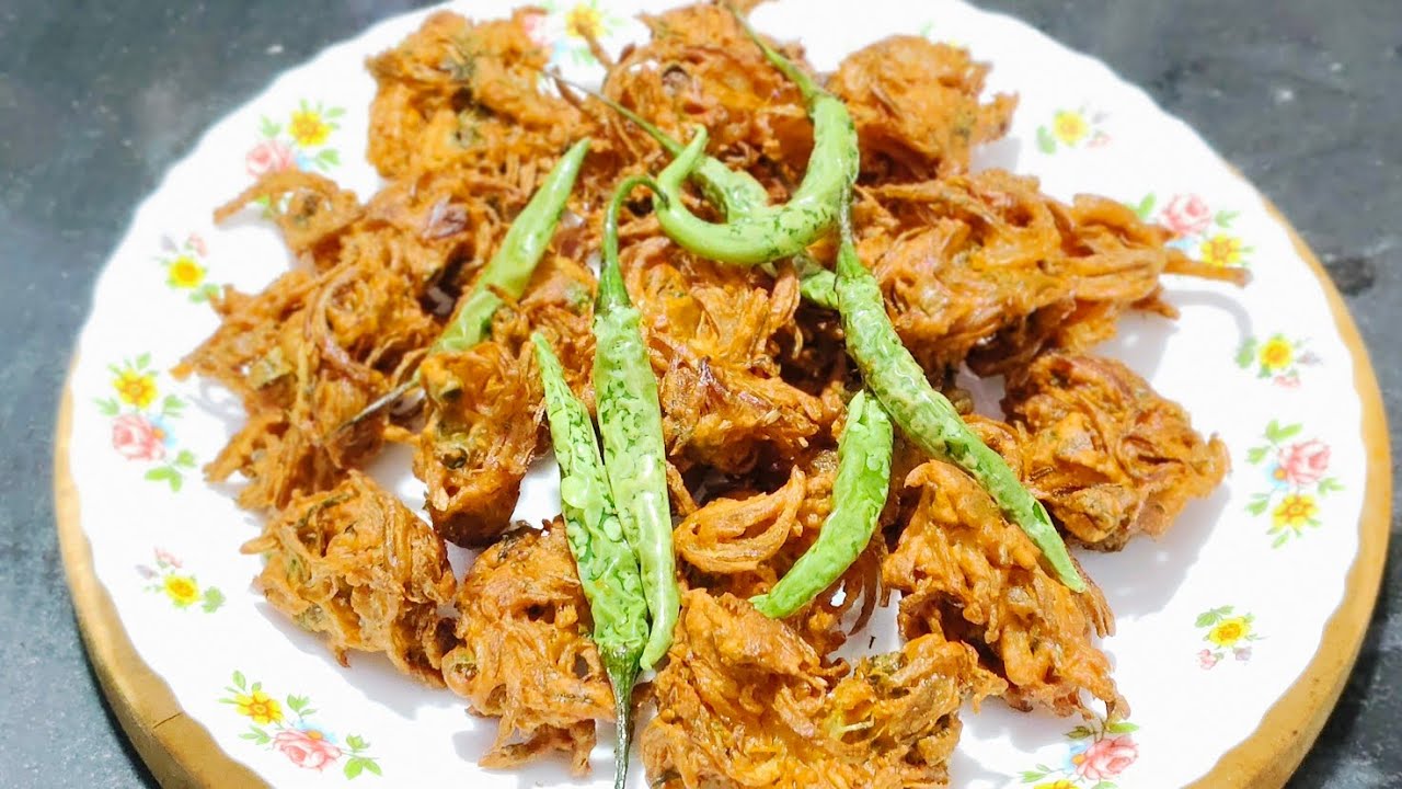  बाजार जैसे परफेक्ट कुरकुरे प्याजके पकोड़े |PYaj Ke Pakode  Kanda Bhajiya Recipe |Indian Street Food
