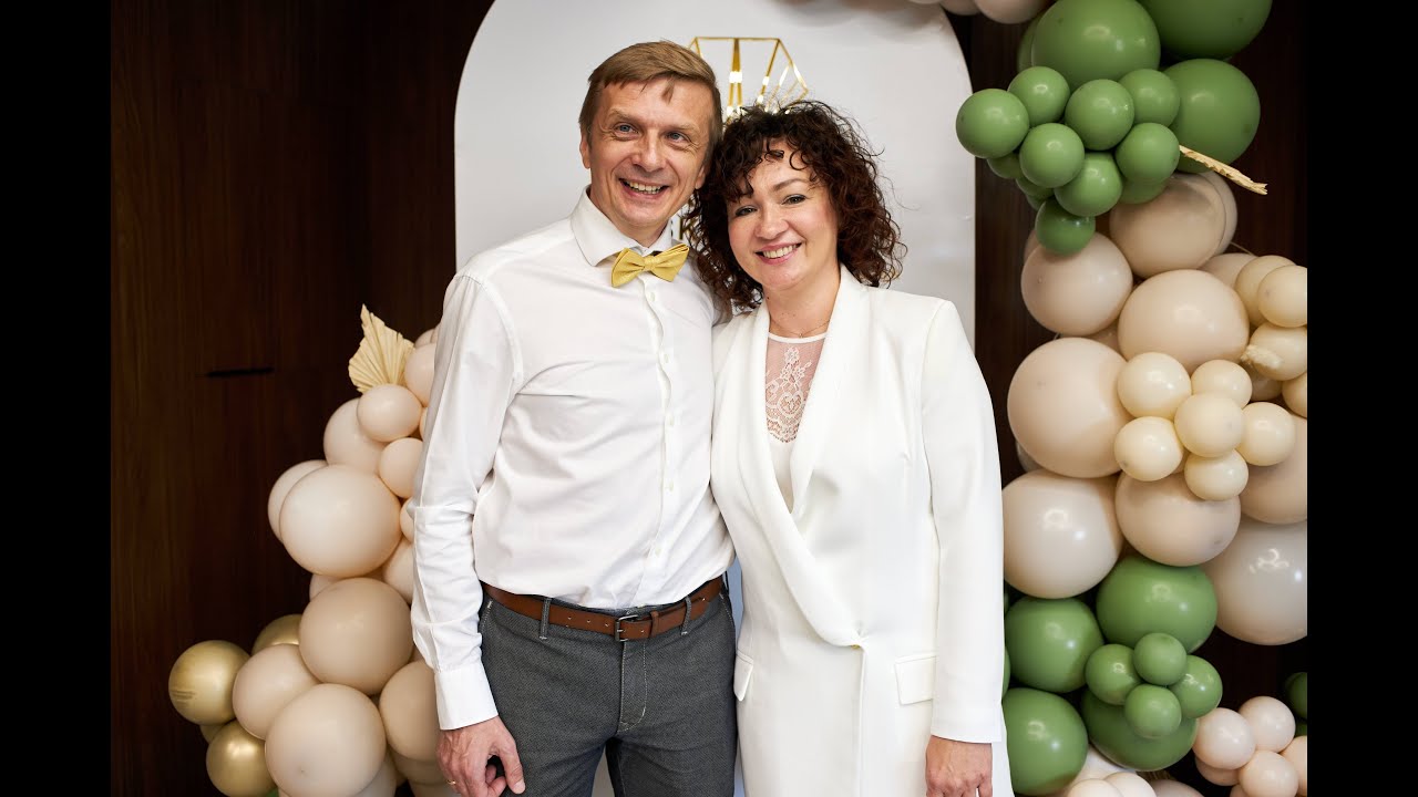 L'experta uskrzydla! Otwarcie boskiej kliniki.