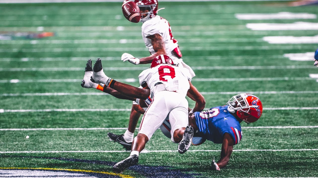 💥 Alabama WR John Metchie DECKS Defender After INT | #1 Alabama vs. #7 Florida Highlights