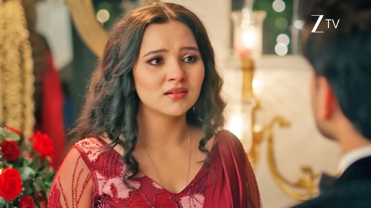 VASUDHA | Will Vasu accept Devaansh's proposal and hold his hand?