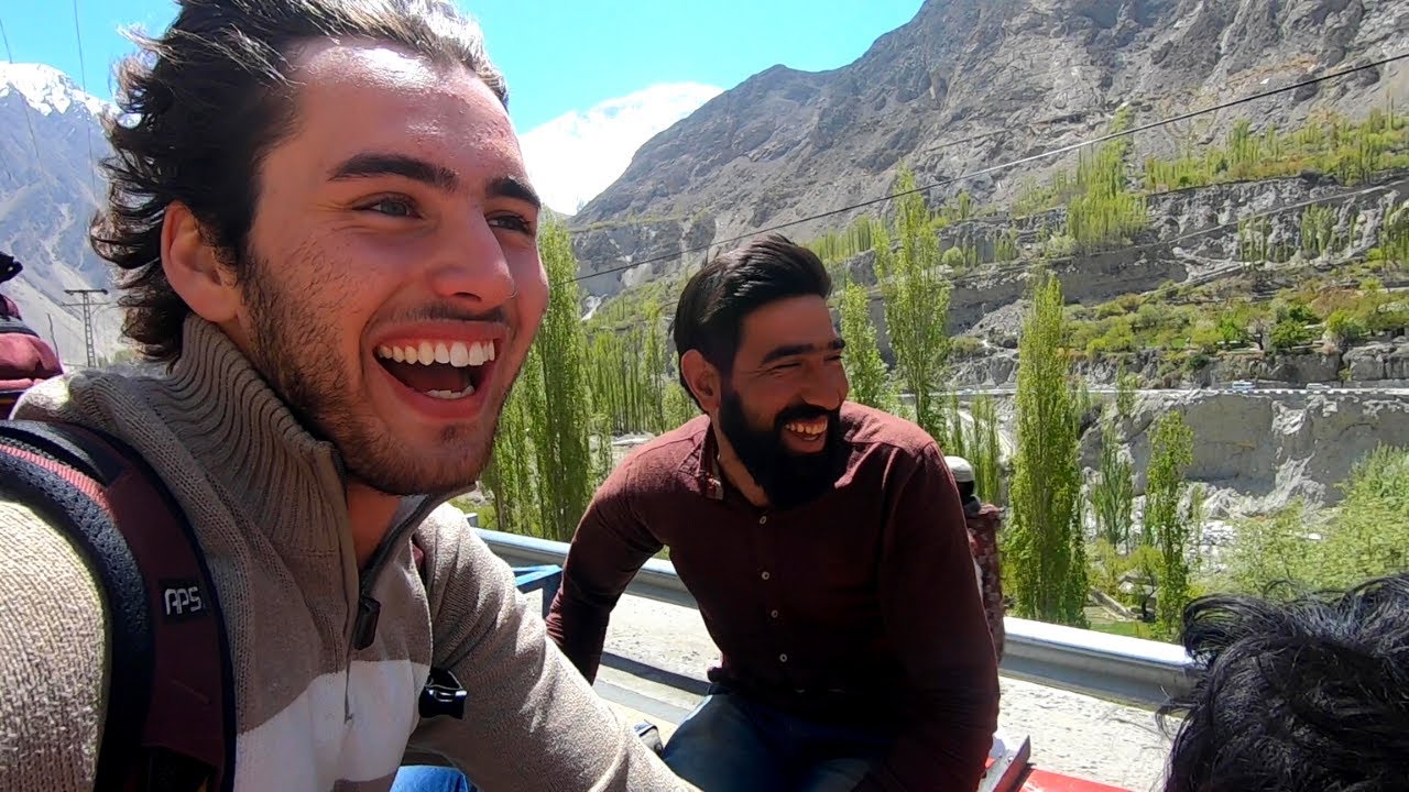 Pakistan Hitch-Hike Race 🇵🇰 VS @JetLag Warriors