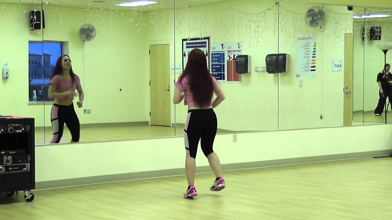 Zumba- Get low (sacudelo) by Proyecto Uno