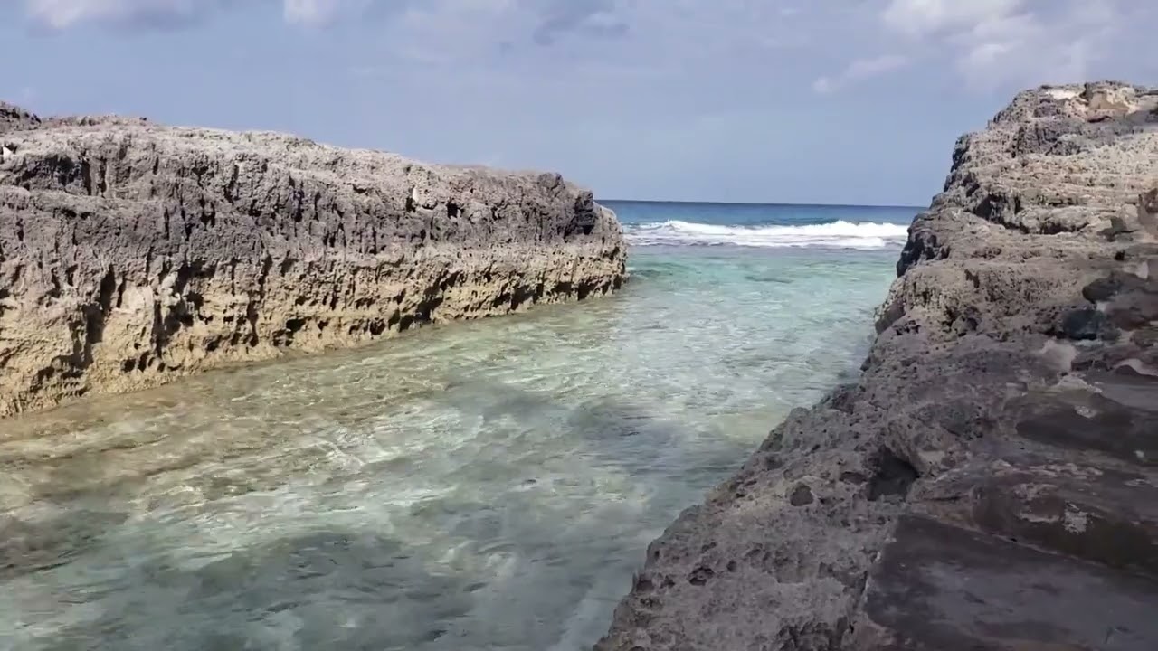 Moonshine Bar & Natural Pools - Stella Maris - Long Island Bahamas: The Southern Gem: Documentary