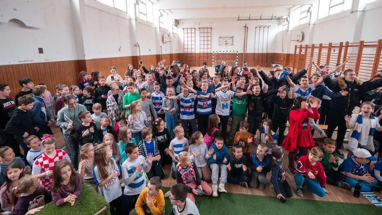 “Moja škola je bijelo-plava“ | OŠ Tin Ujević