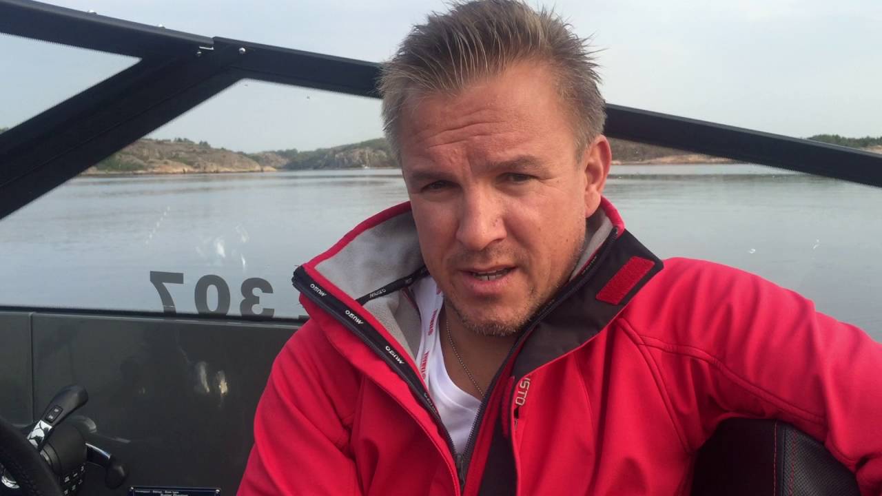 Vi tar oss en titt på Buster Phantom