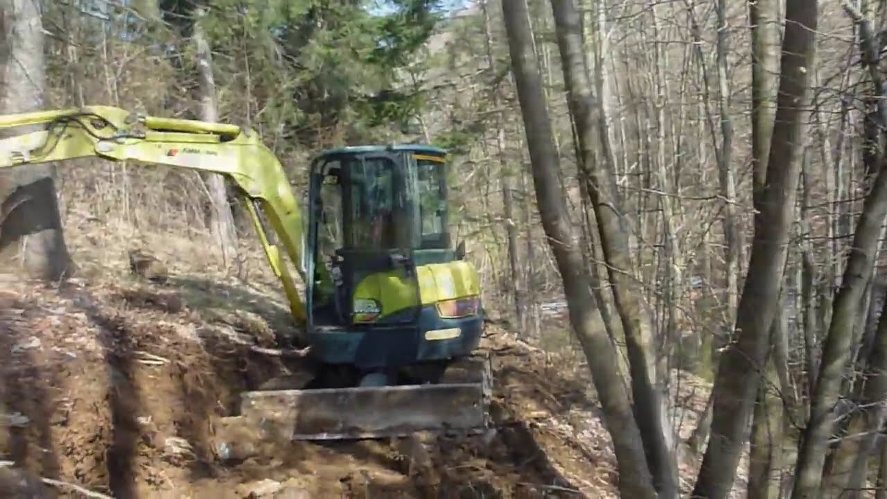 Working in woods whit Yanmar Vio 45