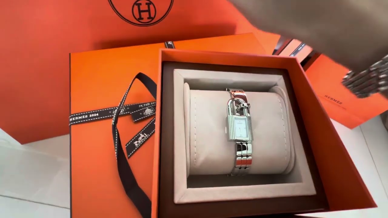 Unboxing Hermes new Kelly watch