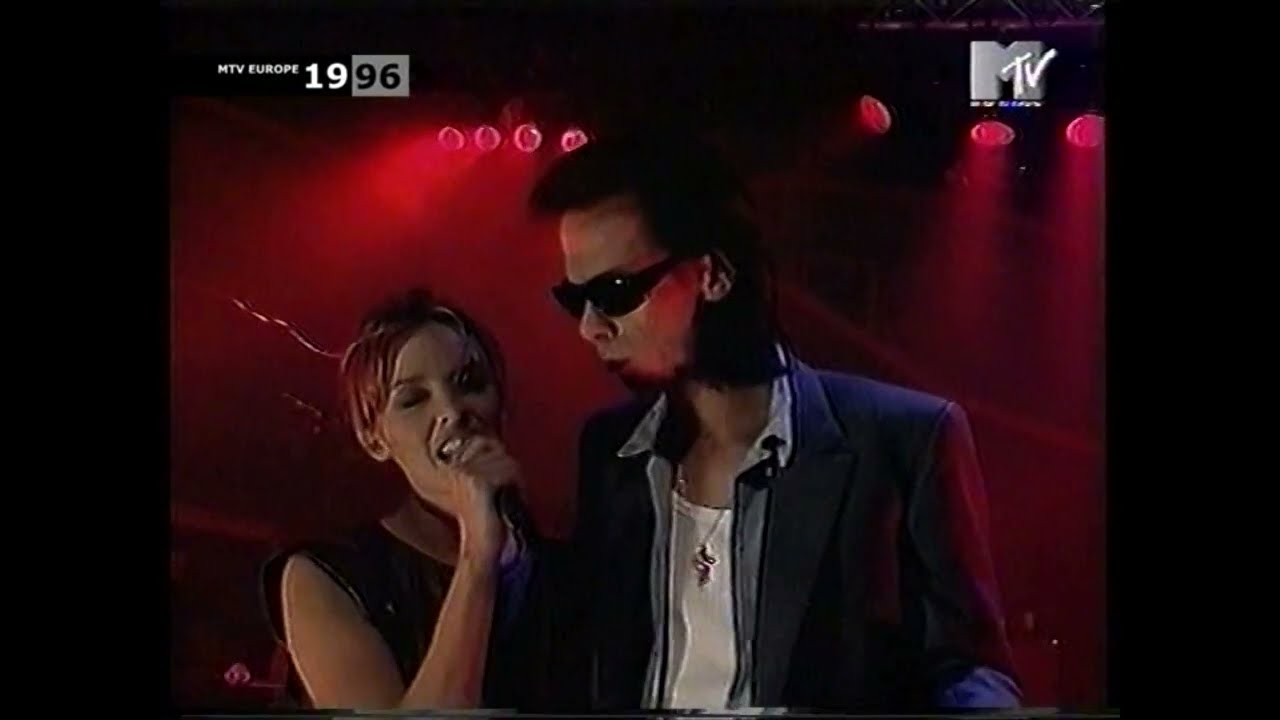 Nick Cave & Bad Seeds feat  Kylie Minouge   Where the Wild Roses Grow -  Live mtv most wanted (1996)