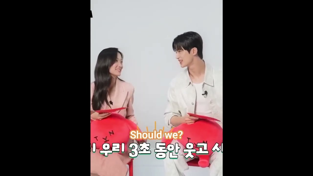Lovely Runner Casts Pick-up lines test -  tvN Interview
