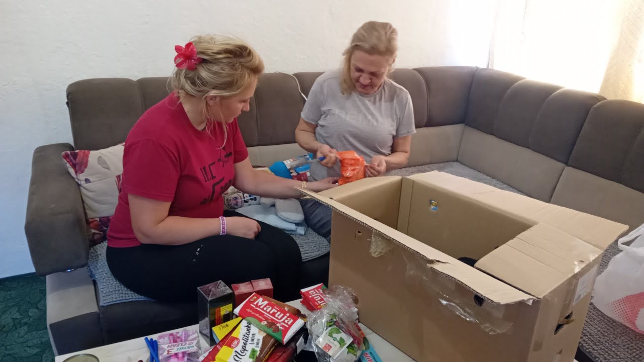 ЧАСТЬ 2. Немного одежды на продажу, ссылка в описании профиля... Большое спасибо за чудесный сюрп...