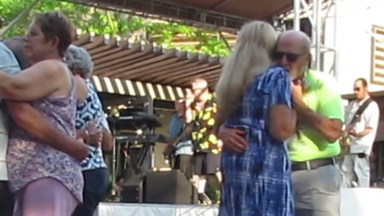 Tennessee Whiskey (cover) by: Wax Radio at Partridge Creek Summer Sounds 2025