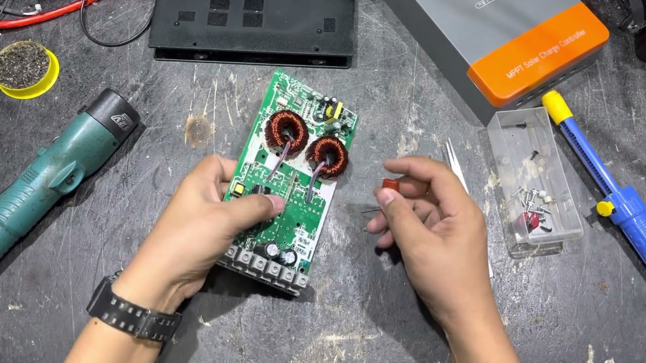 ซ่อม MPPT POWMR ต่อแผงเข้าควันขึ้น  ฉบับต้นจนจบ คลิปฟังเพลิน