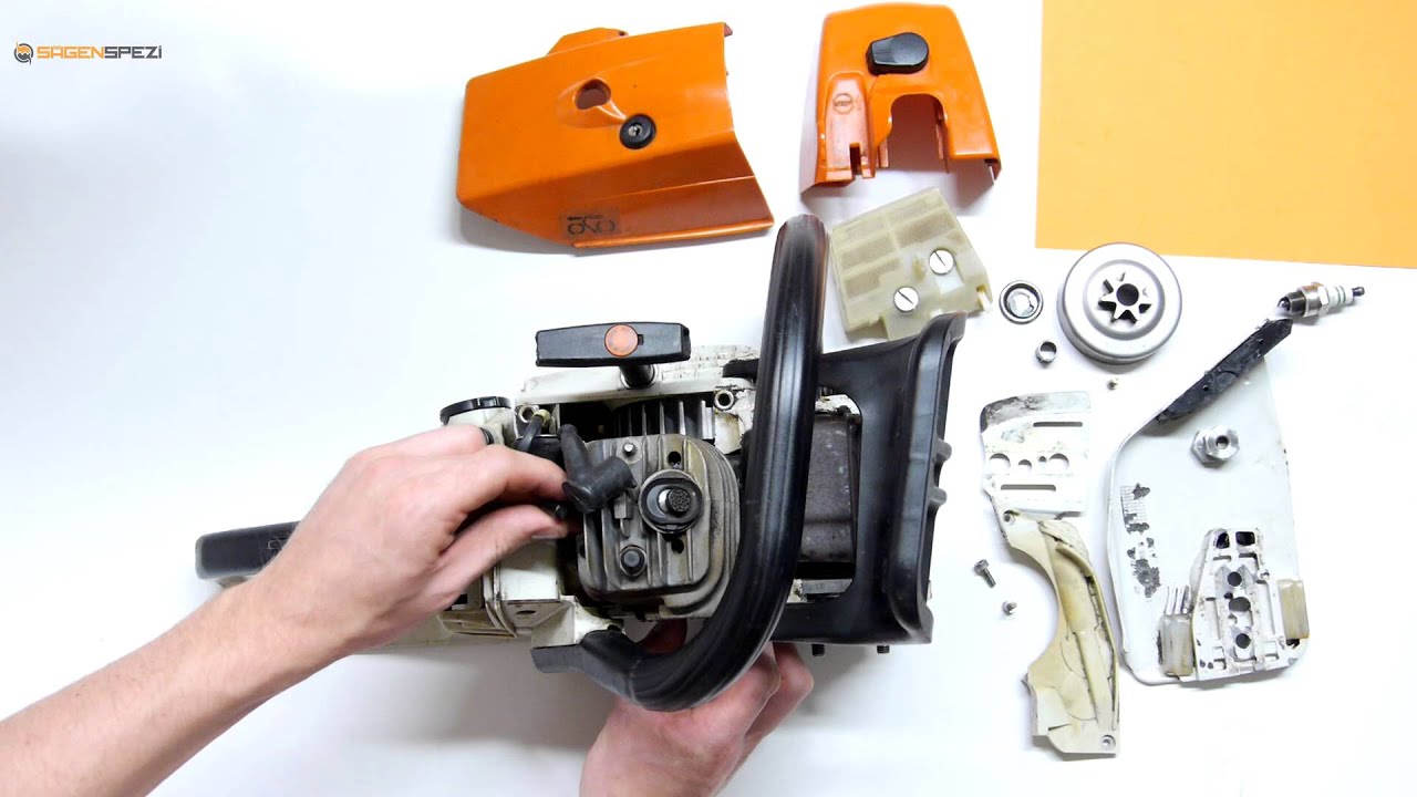 Échanger la pompe à huile, la vis sans fin et la durite d'huile sur une tronçonneuse Stihl